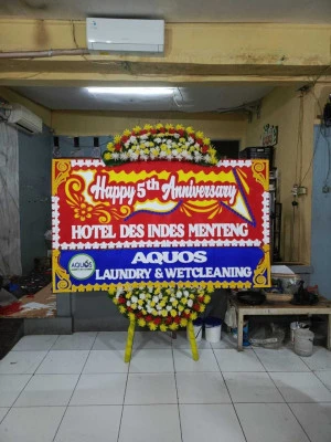 Papan Bunga di Rawamangun